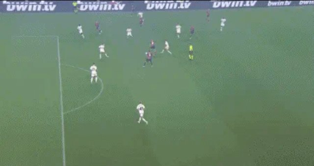 1695941214529088486.gif 罗马05.gif